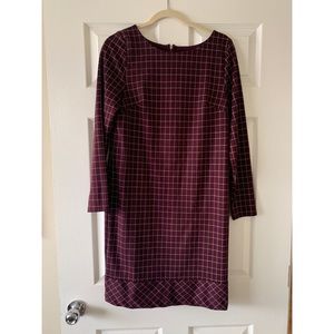 Dress great for fall! Maroon with tan accents